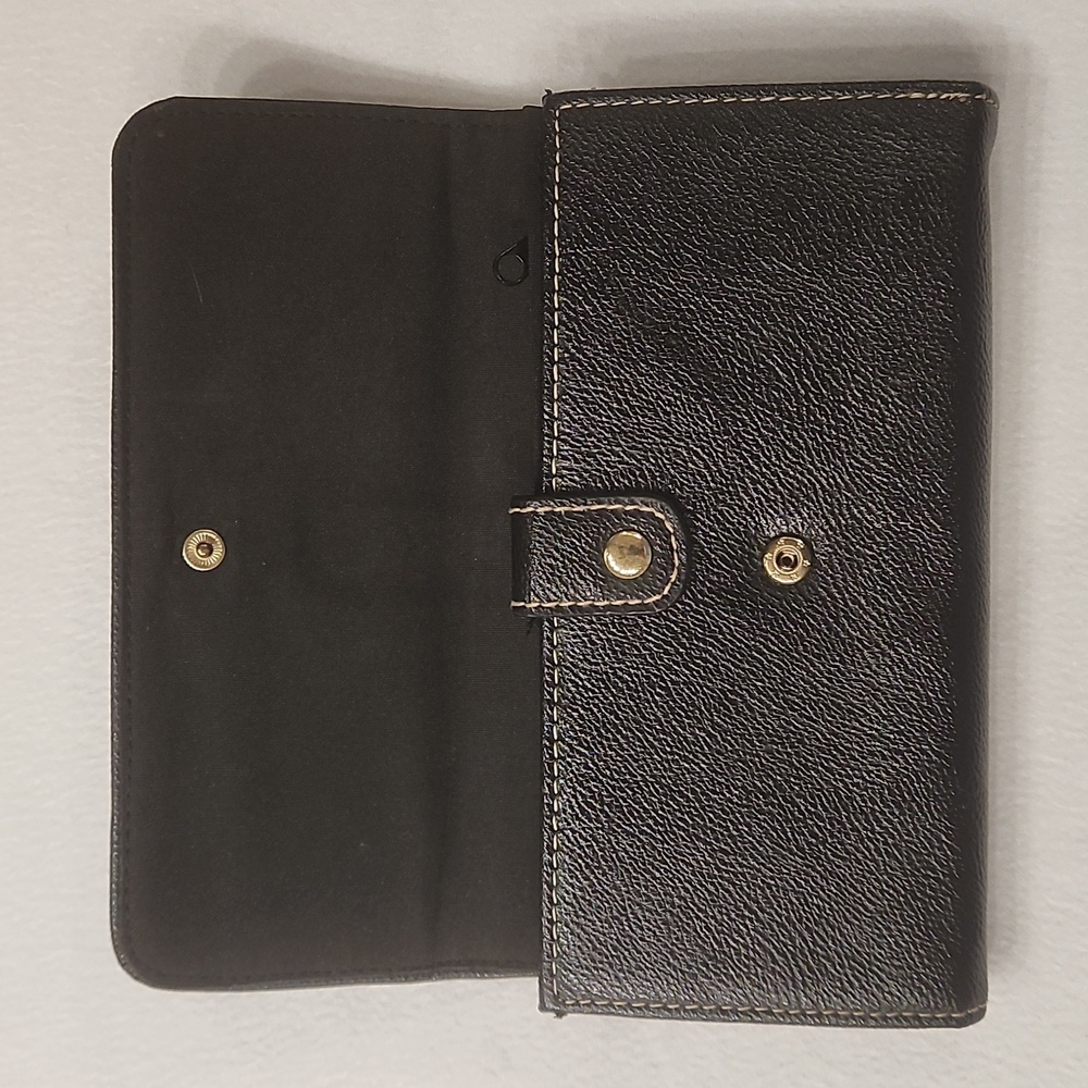 New Never Been Used No Tag Black Wallet with Gold Accent & Tortoise Shell Clasp - Picture 5 of 11